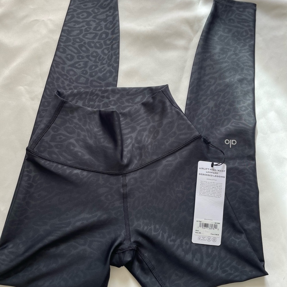 Alo Yoga Airlight High-waist leopard Debossed Leggings